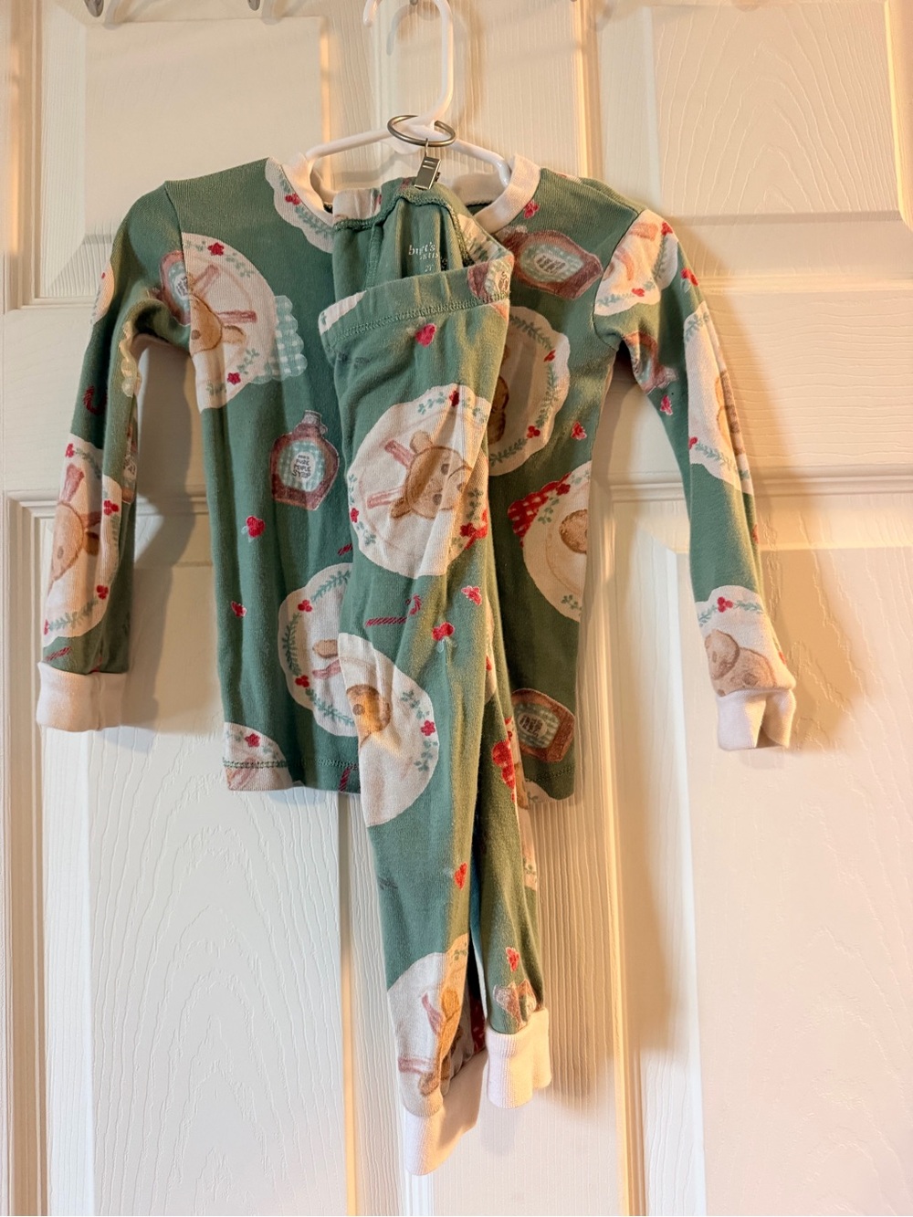 Green Christmas pancake Printed Long-Sleeve Pajama set by Burt’s bees